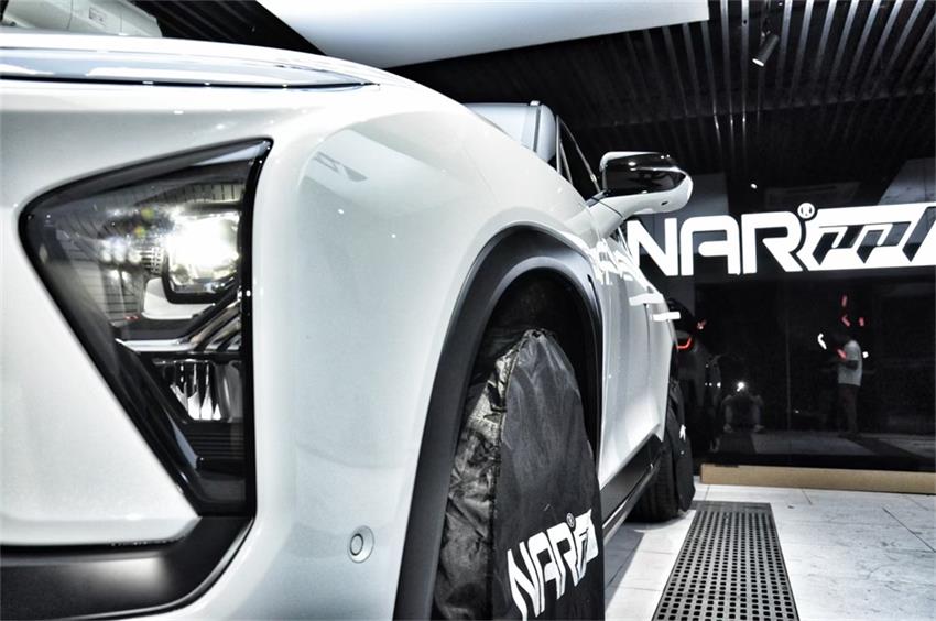 蔚來裝貼納爾PPF漆面保護膜，既美觀又實用