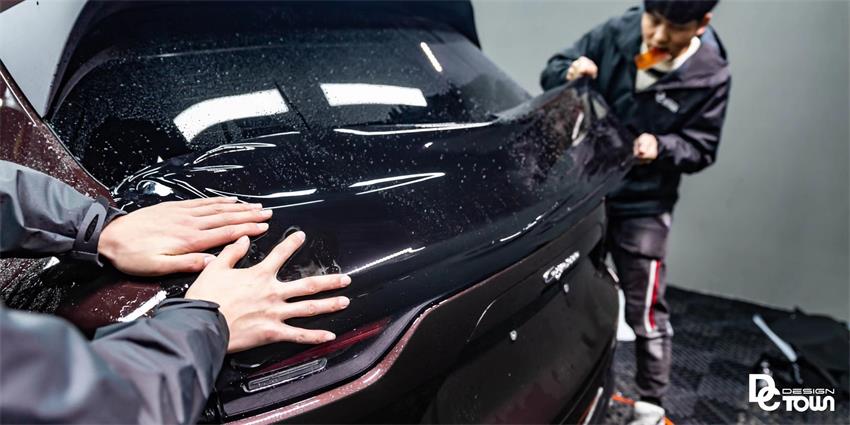 保時(shí)捷卡宴裝貼納爾PPF漆面保護(hù)膜，顏值再升級(jí)