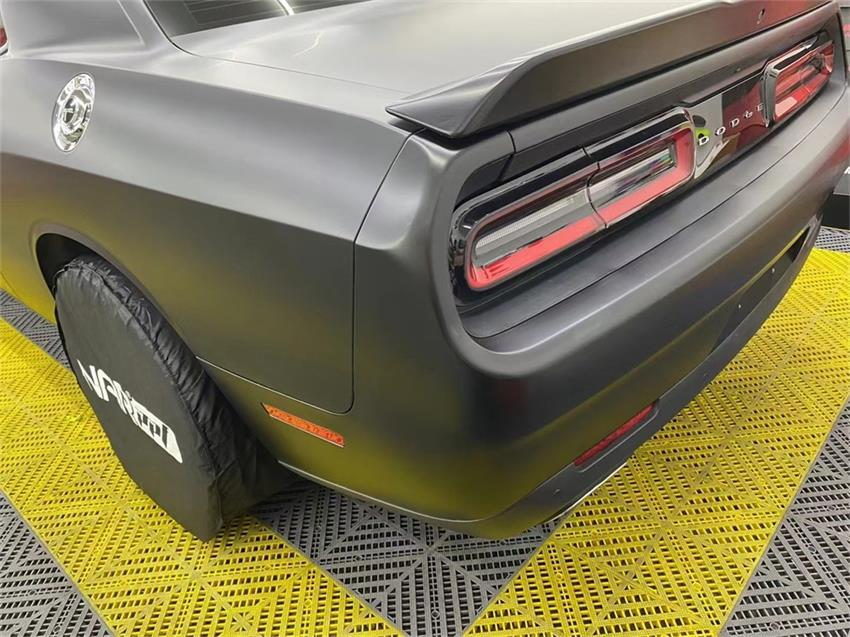 劣質(zhì)隱形車衣車衣為什么會(huì)出現(xiàn)水漬和雨斑？