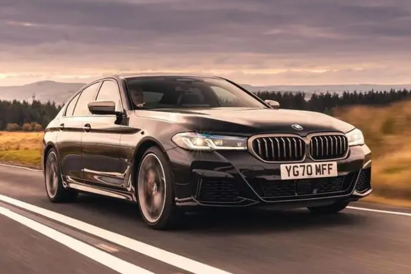 寶馬5系貼納爾PPF隱形車衣，全面呵護(hù)車漆